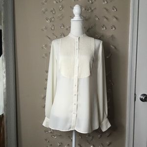 NWOT Doncaster Collection Pleated Button Down Top